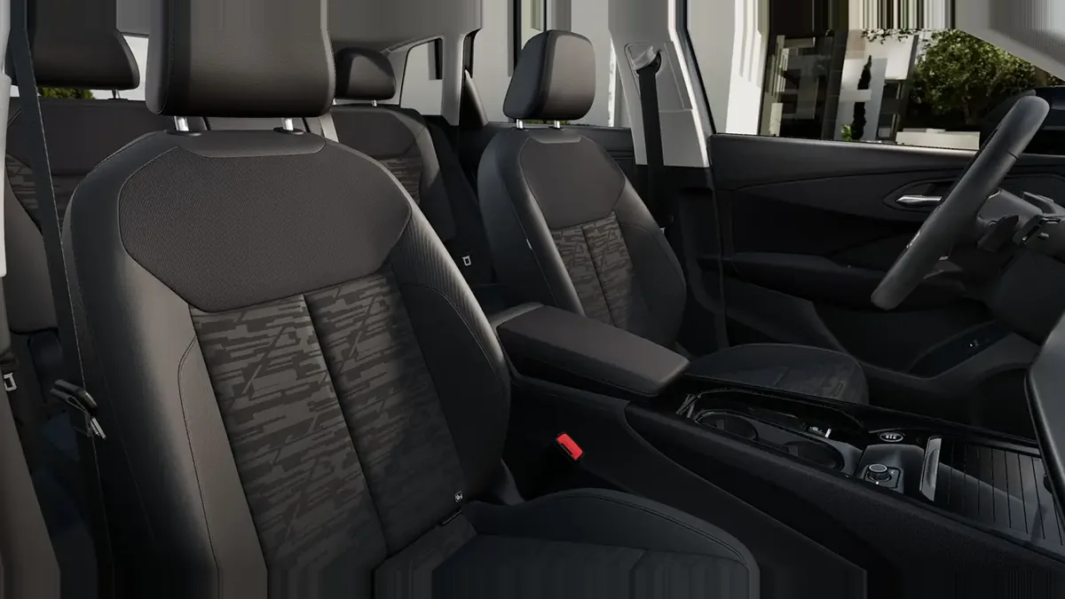 Audi Q3 Advanced TFSI 110kW S Tronic en renting en Zaragoza — vista 8