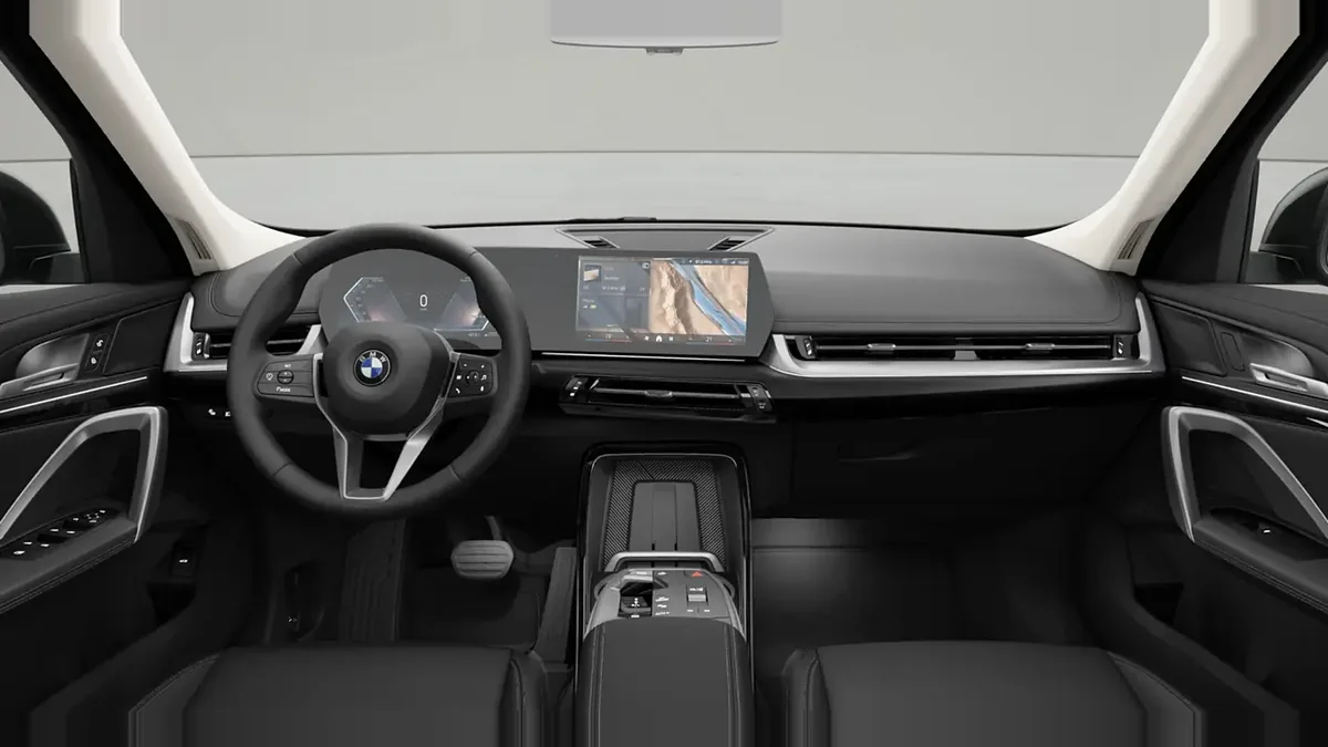 BMW X1 sDrive20d xLine 120kW en renting en Zaragoza — Interior