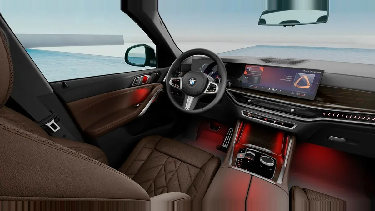 BMW X6 xDrive30d M Sport en renting en Zaragoza — Interior