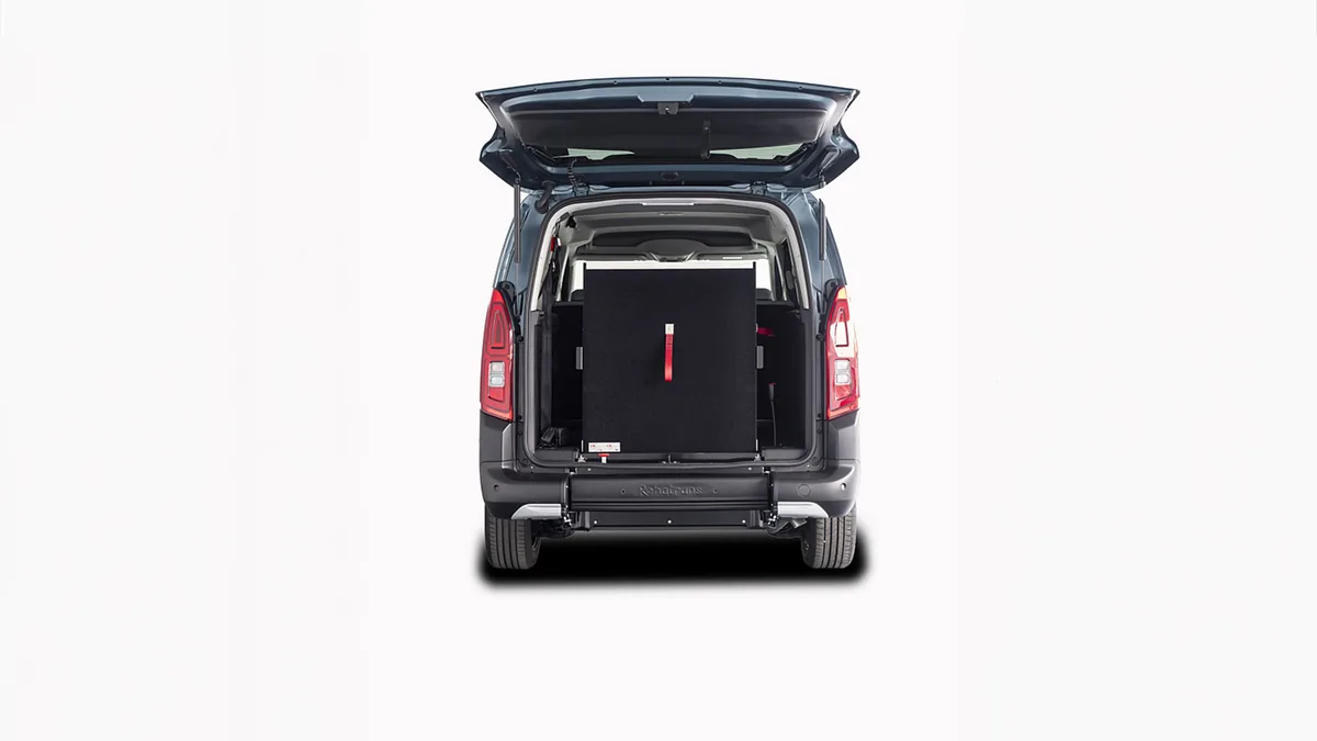 Citroën Berlingo Talla XL BlueHDi 100 YOU L2 N1 Adaptado en renting en Zaragoza — vista 7