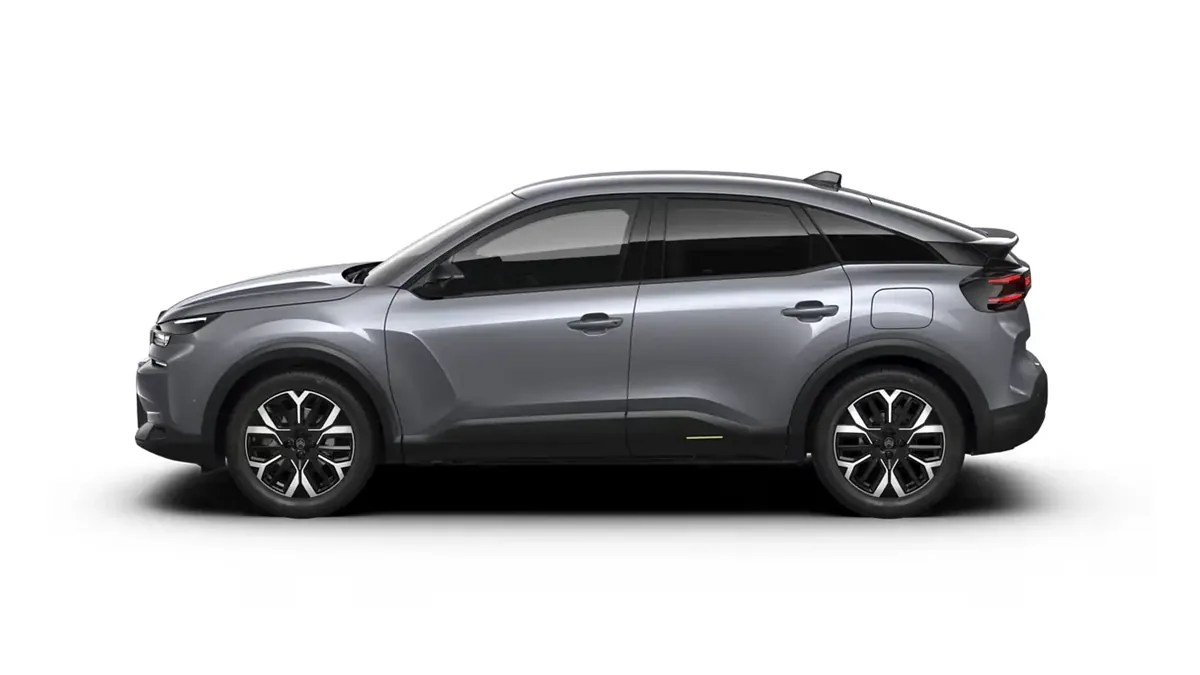 Citroën C4 Hybrid e-DCS6 Max 145CV en renting en Zaragoza — Trasera