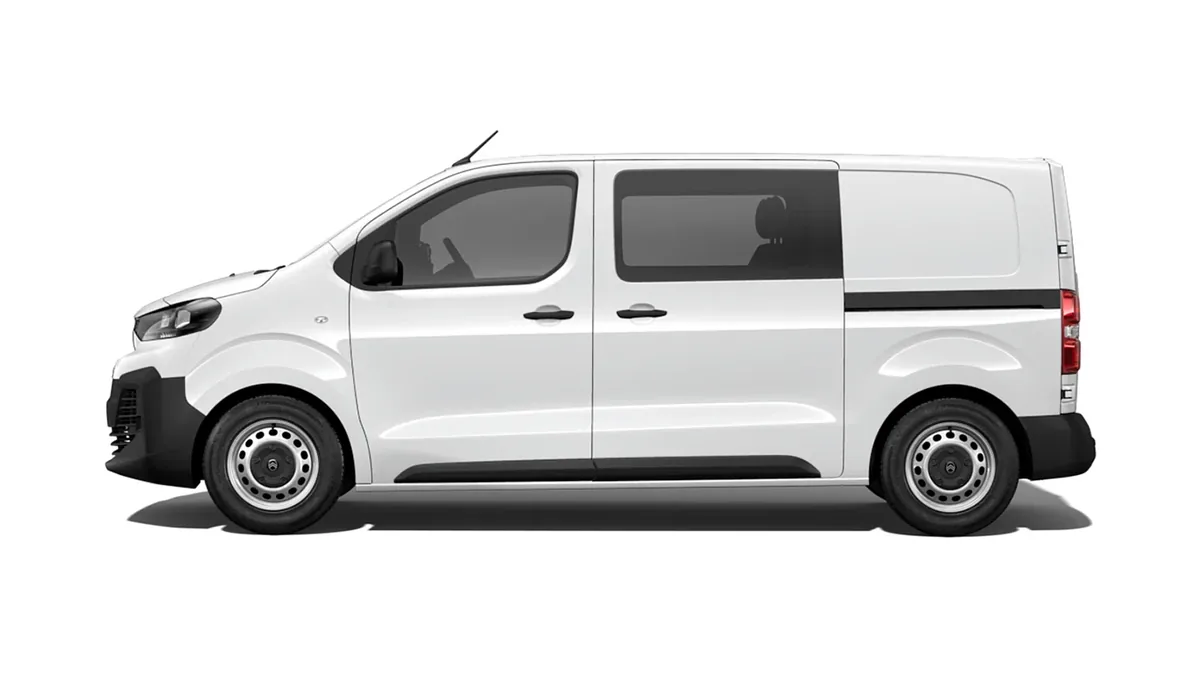 Citroën Jumpy Doble Cabina Plegable Talla M BlueHDi 120 S&S en renting en Zaragoza — Delantera
