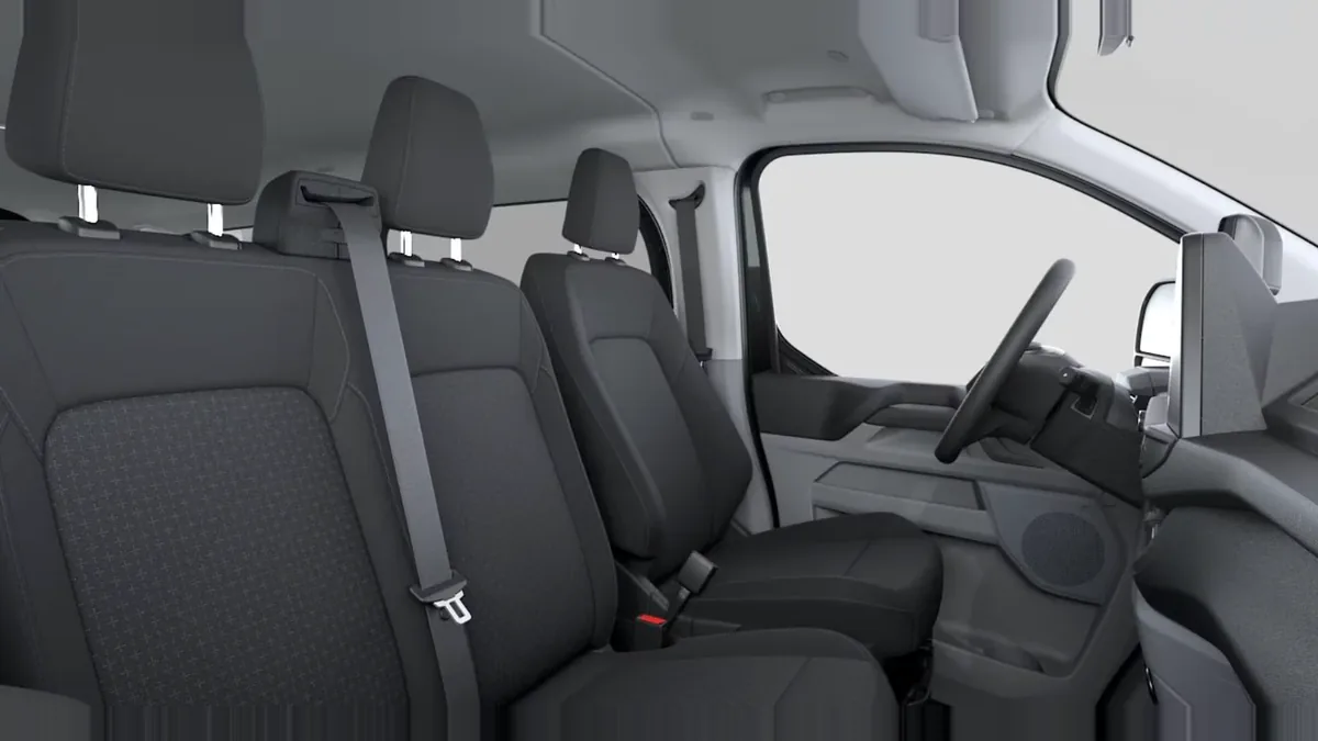 Ford TRANSIT CUSTOM  Kombi BEV 83kWh 100kW 340 L1 Trend en renting en Zaragoza — vista 7