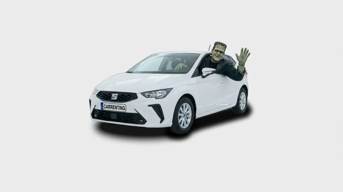 SEAT Ibiza 1.0 TSI Start/Stop Style+ (95CV) en renting en Zaragoza — Interior