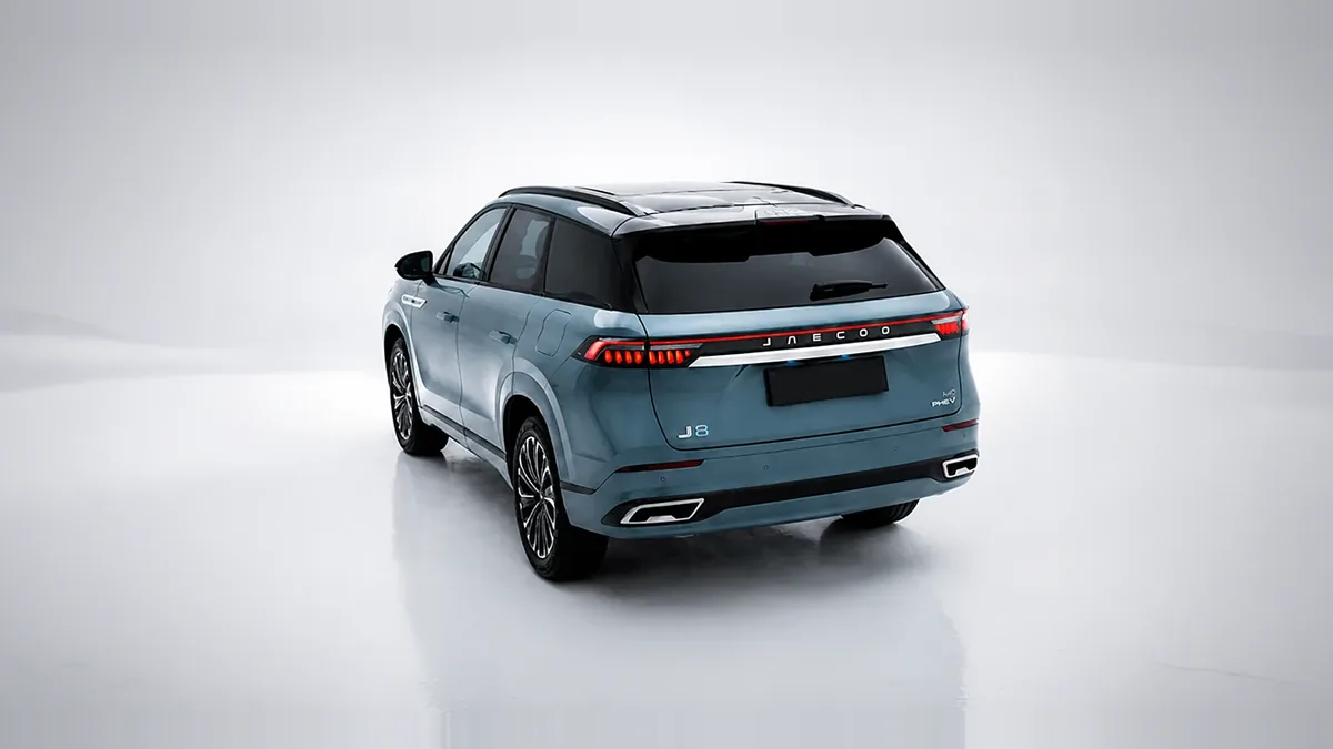 Jaecoo 8 PHEV Exclusive 1.5 TGDI 3DHT AWD 7p. en renting en Zaragoza — Trasera