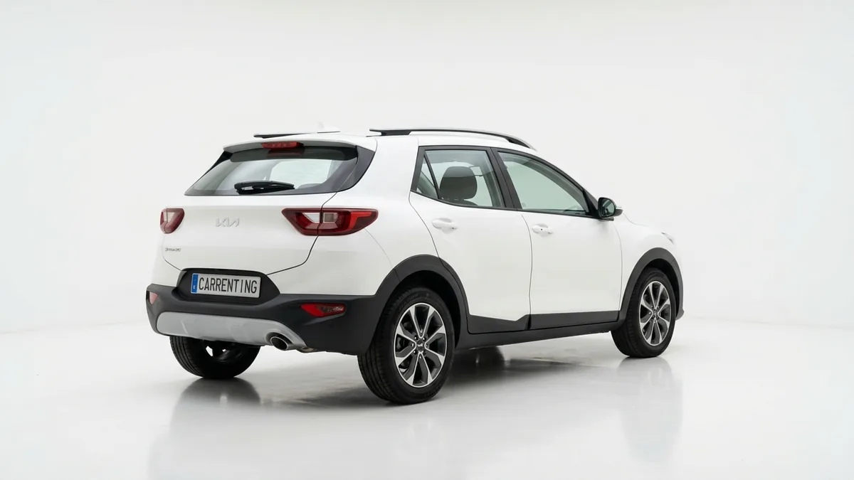 Kia Stonic 1.0 T-GDI MHEV Drive 115CV en renting en Zaragoza — Trasera