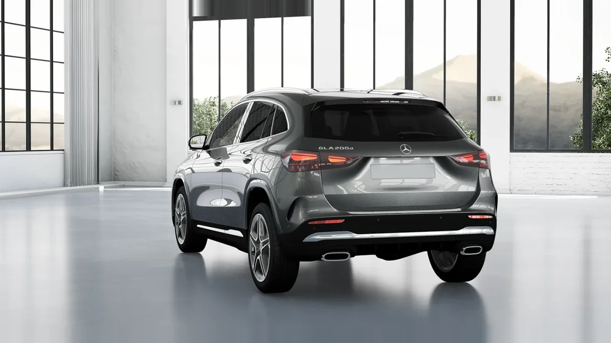 Mercedes-Benz GLA 200d ATH en renting en Zaragoza — Delantera