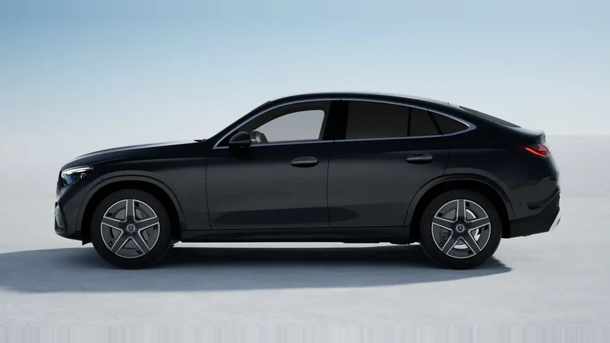 Mercedes-Benz GLC Coupé 200 4MATIC en renting en Zaragoza — Delantera