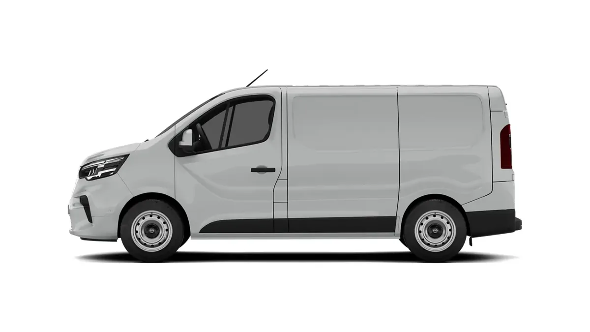 Nissan Primastar 2.0DCI 110CV L1H1 Acenta en renting en Zaragoza — Trasera