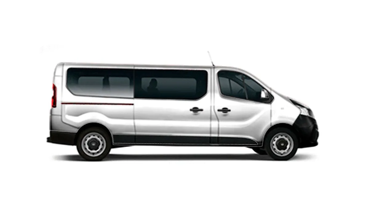 Nissan Primastar Combi 9 L2H1 N-Connecta 150CV II en renting en Zaragoza — Interior