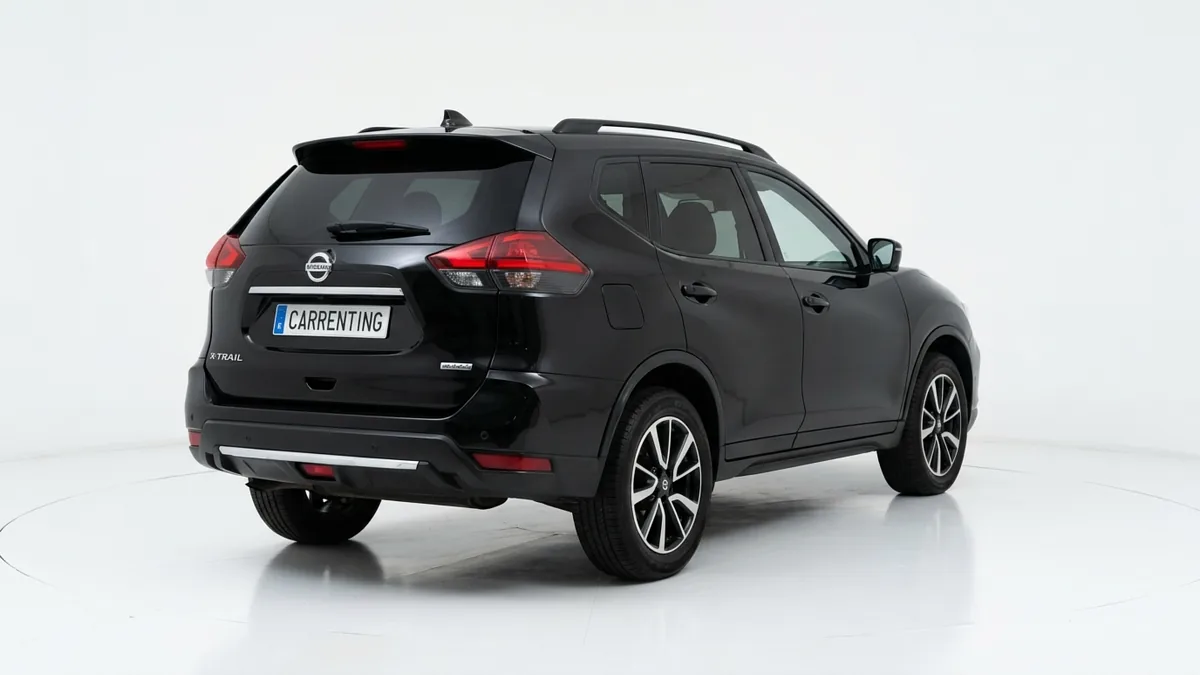 Nissan X-Trail 1.5 E-Power 204CV Acenta en renting en Zaragoza — Trasera