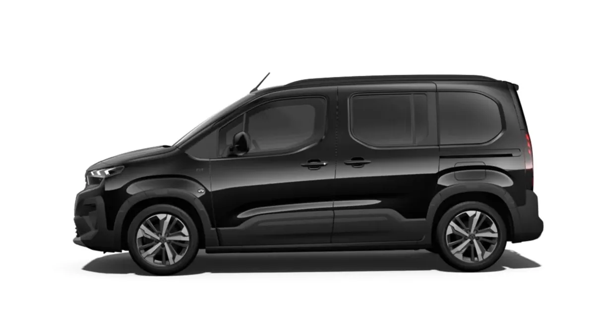 Peugeot Rifter 5P GT BlueHDi 130 EAT8 Standard en renting en Zaragoza — Trasera