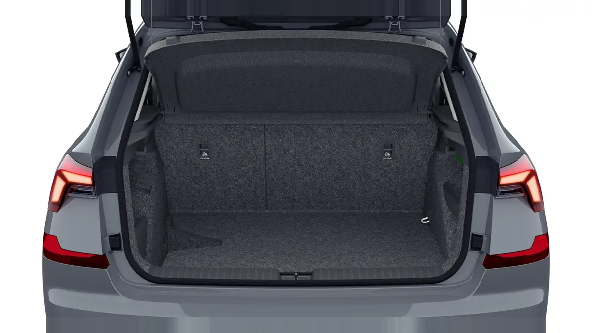 Škoda Kamiq 1.5 TSI DSG Selection en renting en Zaragoza — vista 13
