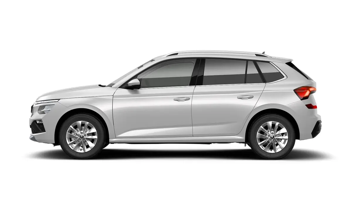 Škoda Kamiq 1.5 TSI DSG Selection en renting en Zaragoza — Trasera