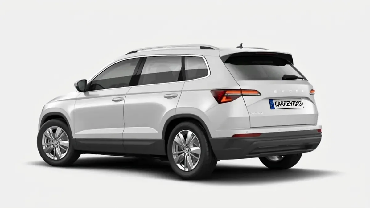 Škoda Karoq 2.0 TDI 85kW (115CV) Selection CW en renting en Zaragoza — Delantera