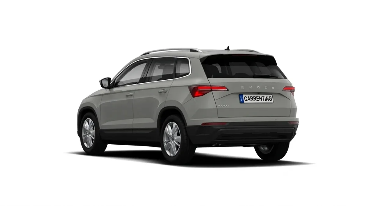 Škoda Karoq Selection 1.0 TSI 85kW (115CV) Manual en renting en Zaragoza — Delantera