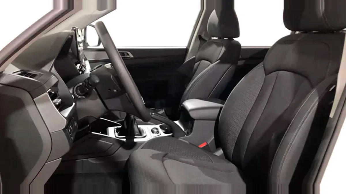 KGM Musso Sports D22 DTR Pro 4X4 MT en renting en Zaragoza — Delantera