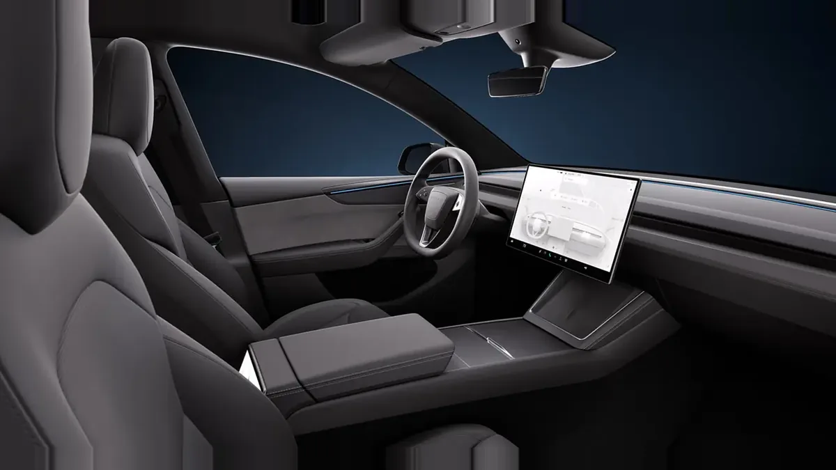 Tesla Model Y Premium RWD en renting en Zaragoza — Interior