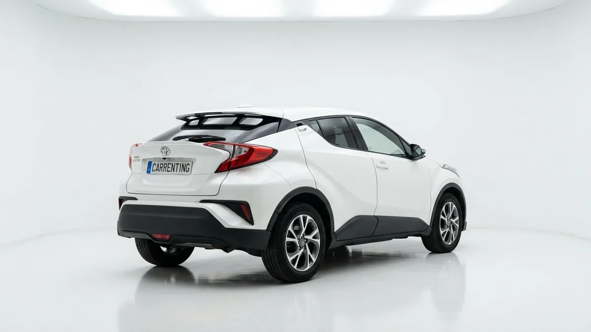 Toyota C-HR Advance Plug-in Hybrid 220 en renting en Zaragoza — Interior