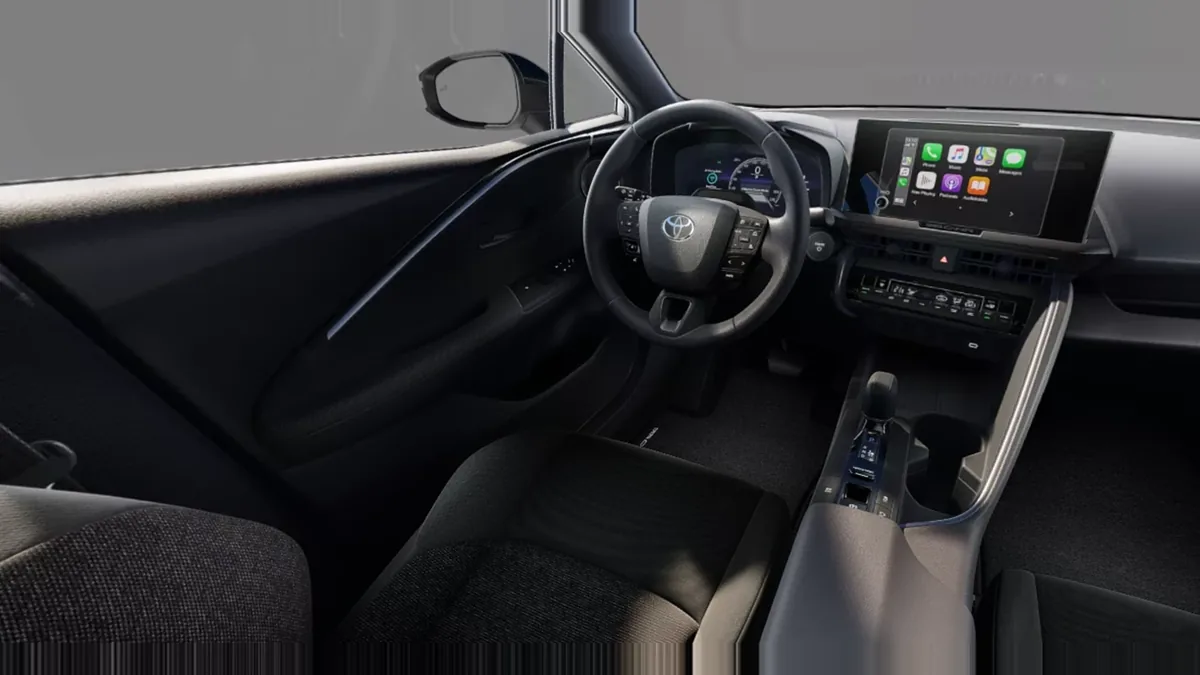 Toyota C-HR Business Hybrid 140 CW en renting en Zaragoza — Interior